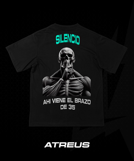 OVERSIZE - SILENCIA AHI VIENE BRAZO DE 35